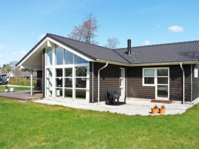 Holiday Home Brøndbækken II